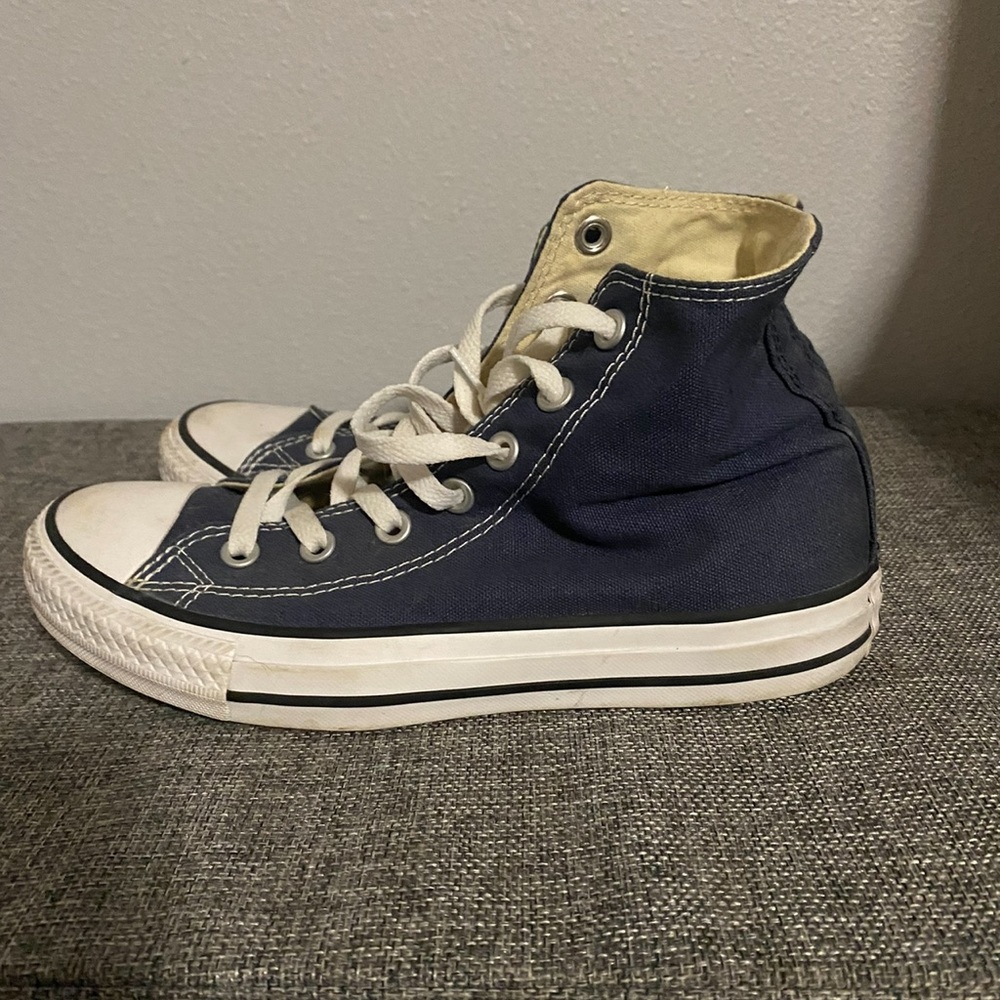 Converse high tops blue good condition size W7.5